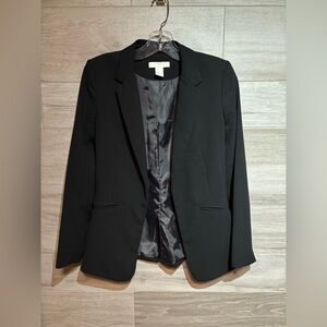 3/$30 H&M Black Classic open front Blazer size 2